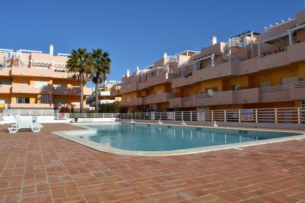 pool cabanas tavira-min